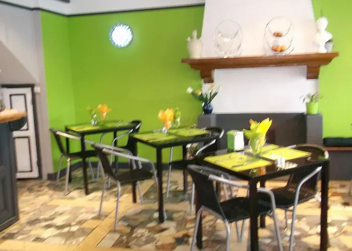 hôtel le Béarn Hotel *